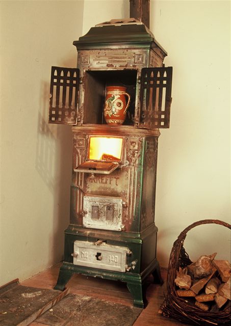 Mor�g - Piec w jednej z komnat